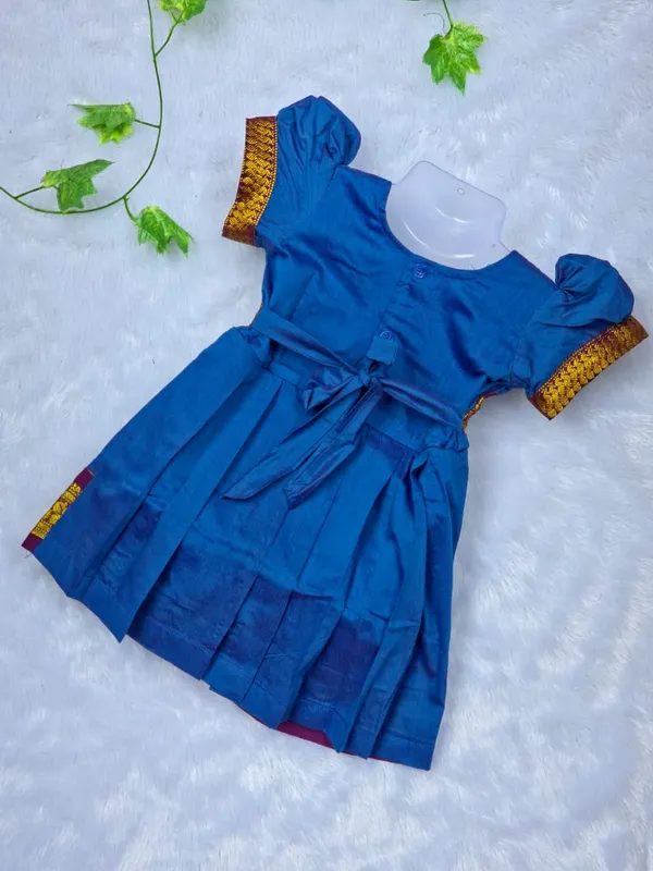 Amba_Collection_Boutique_Girl's_Traditional_Ethnic_Wear_Kalyani_Cotton_Balloon_Sleeves_Frock
