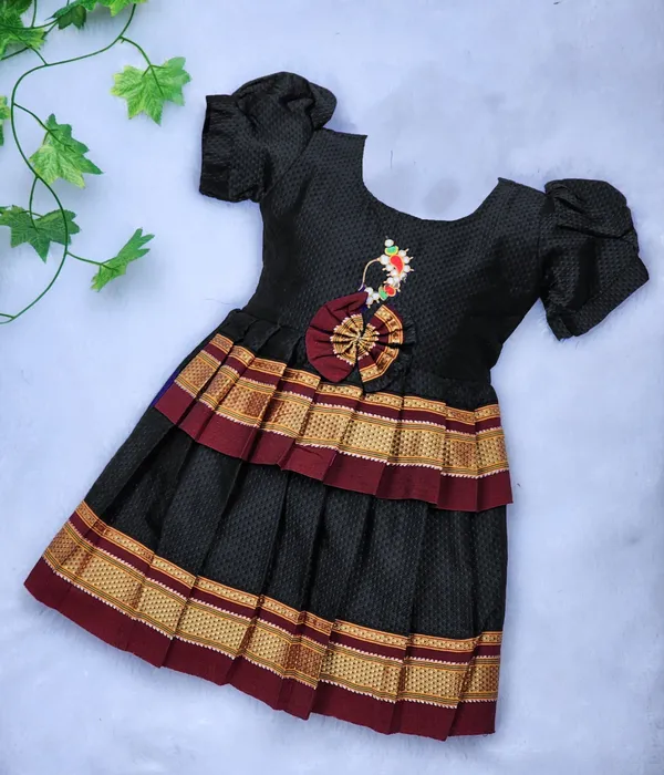 Black_Cotton_Silk_Short_Sleeve_Round_Neck_Fit_And_Flare_Dress_For_Girls