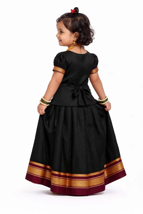 Amba_Collection_Girls_Khan_Silk_Parkar_Polak_Maharashtrian_Traditional_Outfit