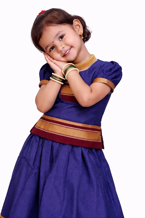 Amba_Collection_Girls_Khan_Silk_Parkar_Polak_Maharashtrian_Traditional_Outfit
