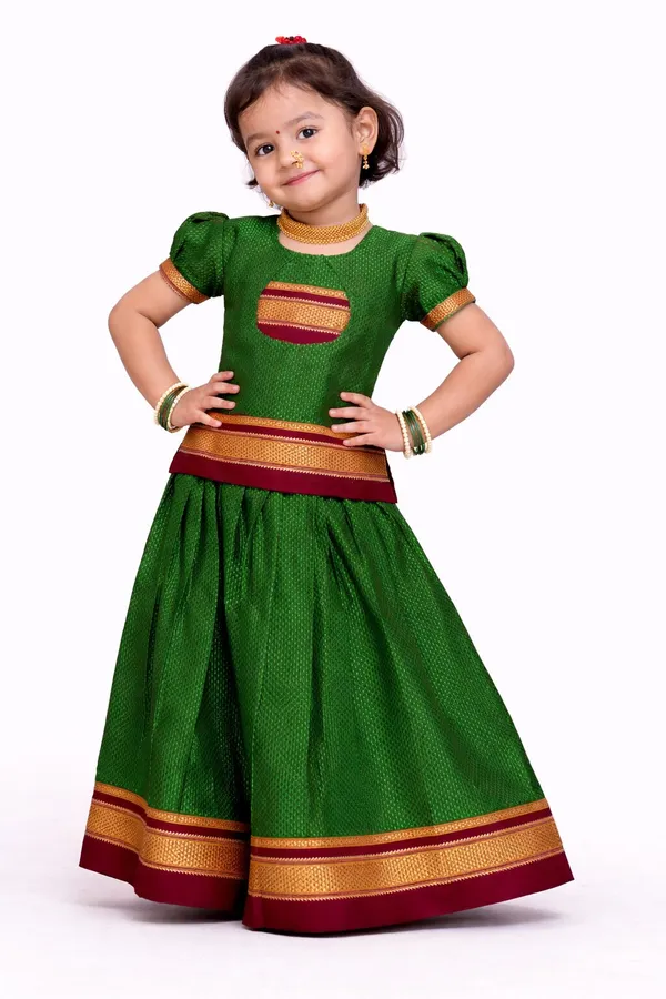 Amba_Collection_Girls_Khan_Silk_Parkar_Polak_Maharashtrian_Traditional_Outfit