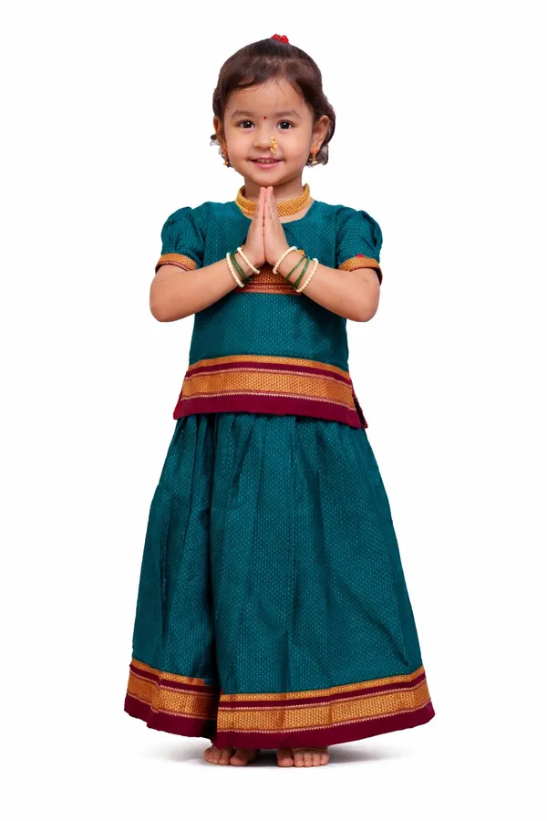 Amba_Collection_Girls_Khan_Silk_Parkar_Polak_Maharashtrian_Traditional_Outfit