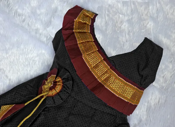 Amba_Collection_Boutique_Girl's_New_Traditional_Ethnic_Wear_Reshim_Cotton_Khan_Side_Freel_Flower_Frock