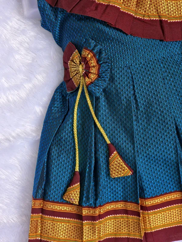 Amba_Collection_Boutique_Girl's_New_Traditional_Ethnic_Wear_Reshim_Cotton_Khan_Side_Freel_Flower_Frock