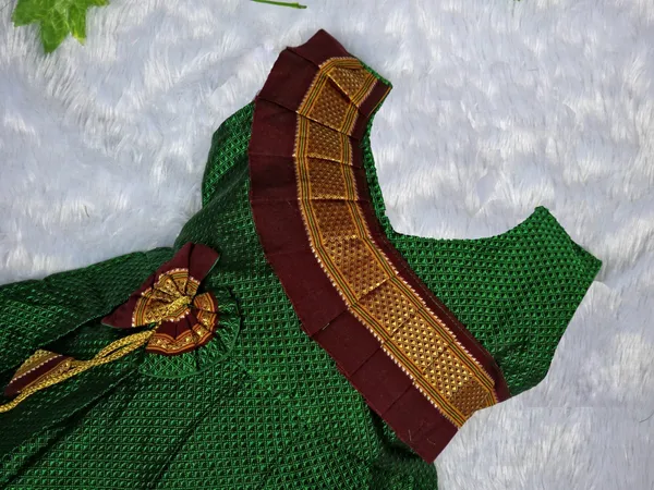 Amba_Collection_Boutique_Girl's_New_Traditional_Ethnic_Wear_Reshim_Cotton_Khan_Side_Freel_Flower_Frock