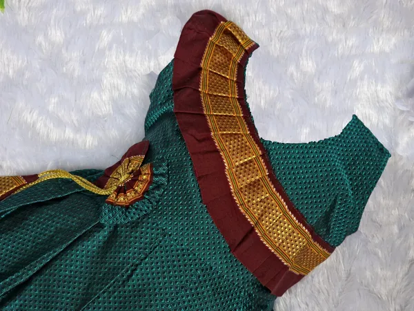 Amba_Collection_Boutique_Girl's_New_Traditional_Ethnic_Wear_Reshim_Cotton_Khan_Side_Freel_Flower_Frock