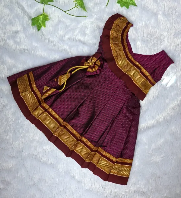 Amba_Collection_Boutique_Girl's_New_Traditional_Ethnic_Wear_Reshim_Cotton_Khan_Side_Freel_Flower_Frock