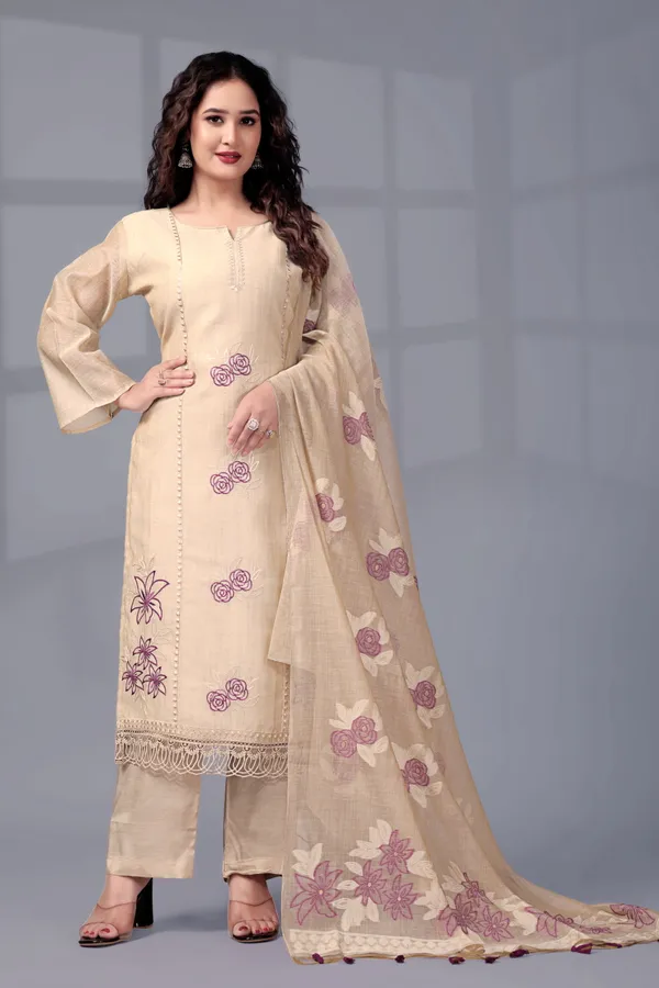 Chiku_Ethnic_Motifs_Embroidered_Regular_Thread_Work_Kurti_With_Trousers_&_Dupatta_For_Women