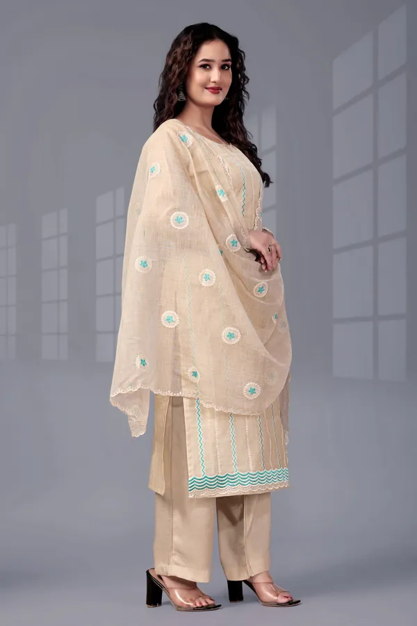 Chiku_Ethnic_Motifs_Embroidered_Regular_Thread_Work_Kurti_With_Trousers_&_Dupatta_For_Women