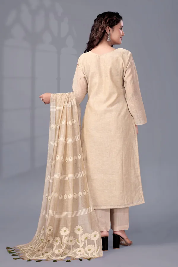 Chiku_Ethnic_Motifs_Embroidered_Regular_Thread_Work_Kurti_With_Trousers_&_Dupatta_For_Women