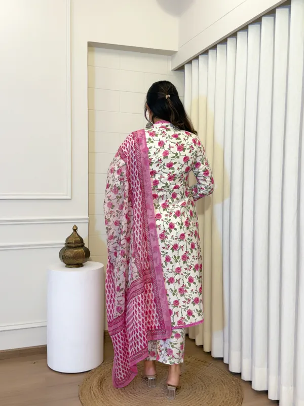 White_Floral_Printed_Regular_Kurta_With_Trousers_&_With_Dupatta_For_Women