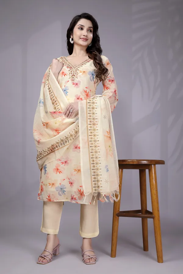 Chiku_Ethnic_Motifs_Embroidered_Kurta_With_Trousers_&_Dupatta_For_Women