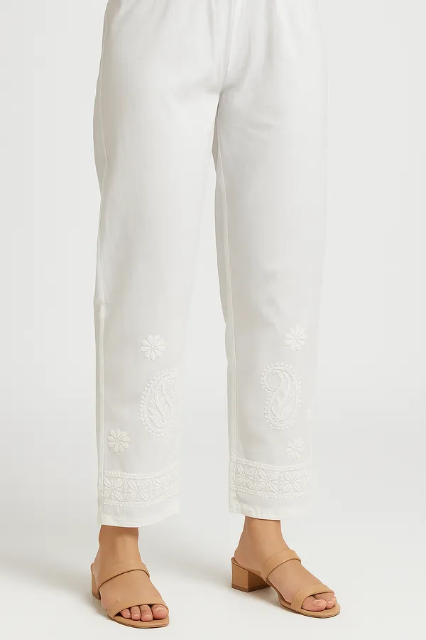 White_Rayon_Regular_Fit_Pant_For_Women