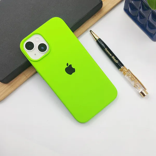 Iphone_13_Neon_Green_Silicon_Premium_&_Elegant_Back_Cover