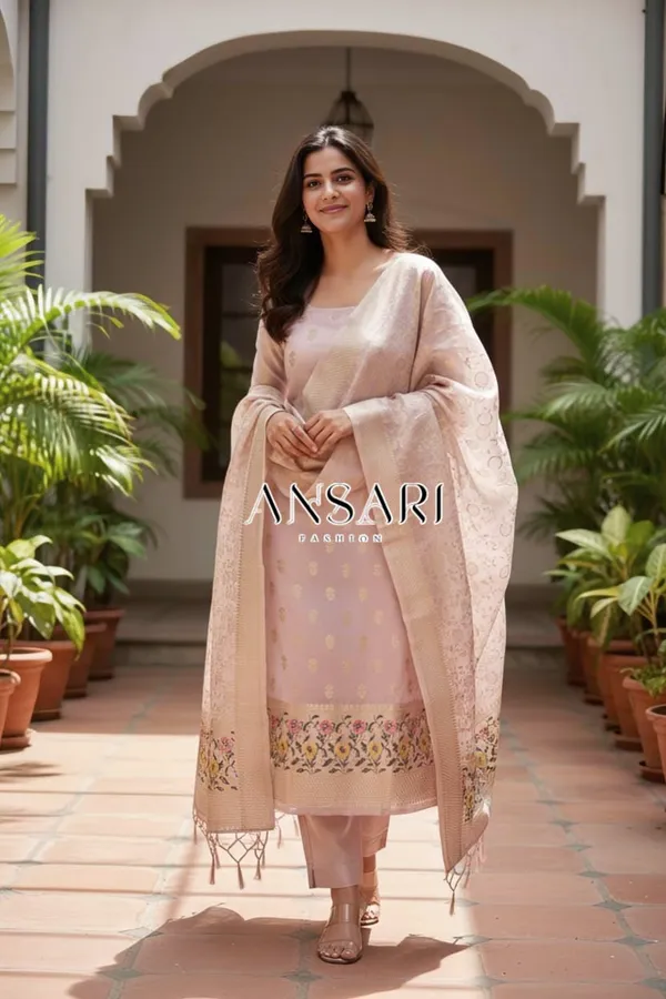 Banarasi_Jamdani_Cotton_Suit_Pastel_Pink_Floral_Weaving