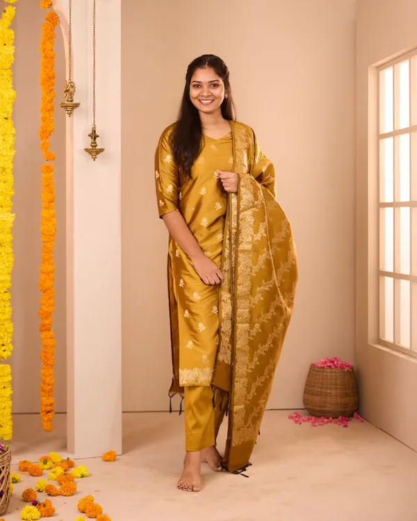 Banarasi_Silk_Zari_Woven_Suit_Set_–_Mustard_Royal_Festive_Wear