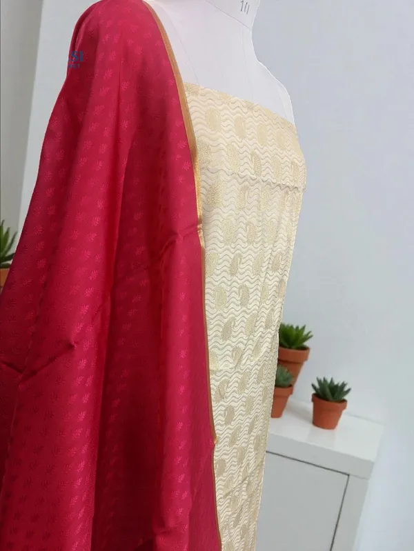 Banarasi_Suits_–_Brocade_Silk_with_Jacquard_Tanchui_Woven_Dupatta_–_Off_White_&_Rani_Pink