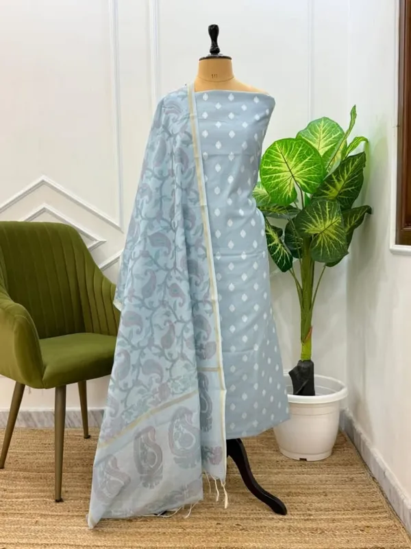 Banarasi_Suits_–_Chanderi_Buti_with_Tie-Dye_Dupatta_–_Light_Grey