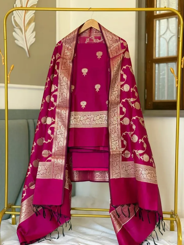 Rani_pink_Banarasi_Silk_Zari_Suit_Set