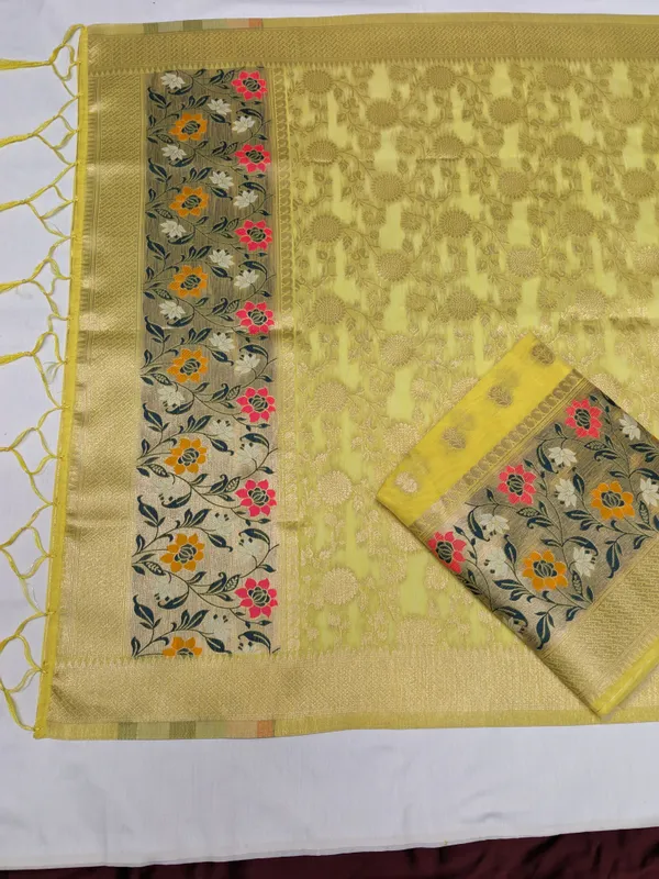 Banarasi_Tilfi_Jamdani_Suit_–_Premium_Cotton_with_Meena_Zari_Dupatta