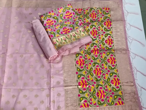 Banarasi_Jamdani_Silk_Unstitched_Suit_Set_–_Pastel_Pink