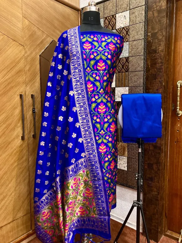 Banarasi_Tapeta_Silk_Zari_Tilfi_Meena_Suit_Set_–_Royal_Blue