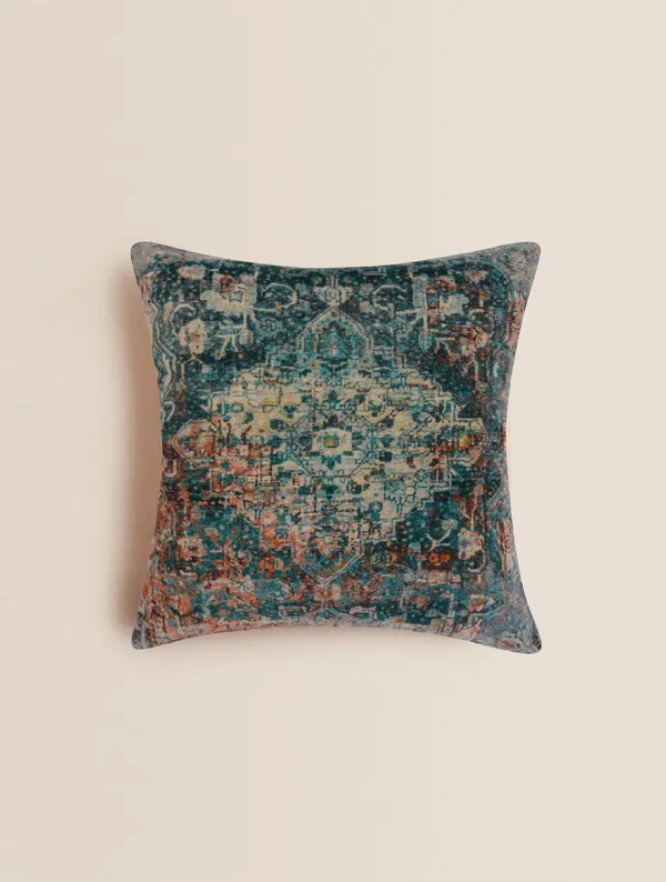 Multicolor_Digitally_Printed_Cotton_Velvet_Cushion_Cover