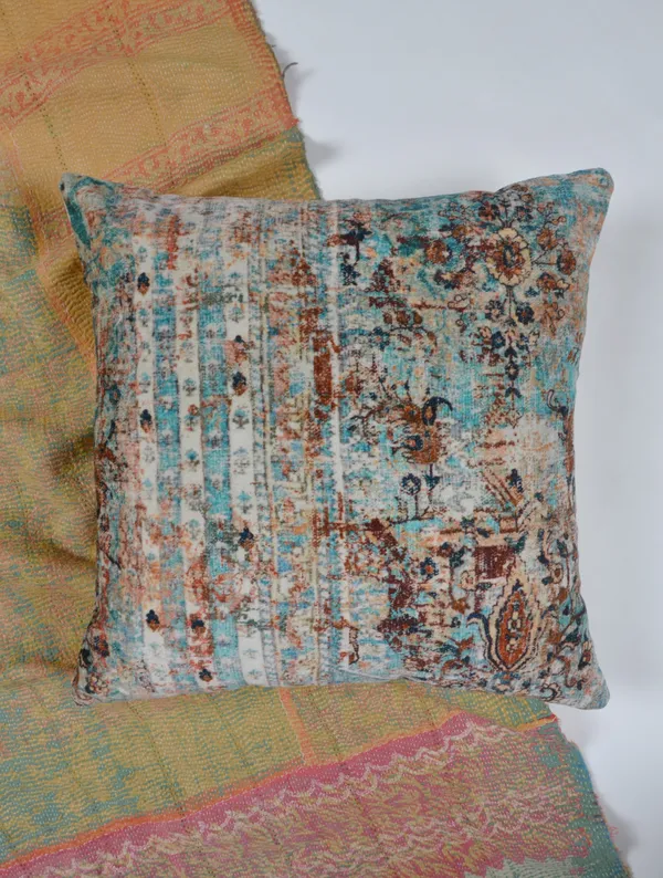 Multicolor_Digitally_Printed_Cotton_Velvet_Cushion_Cover