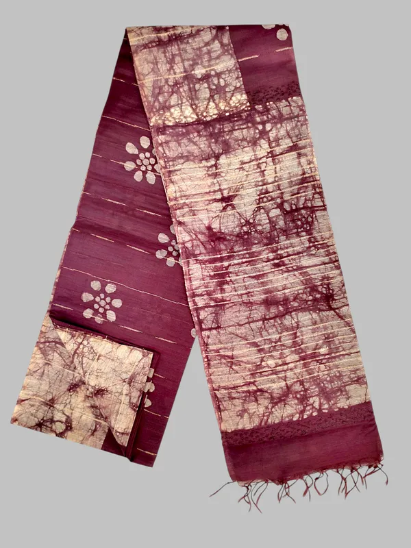 Brown_Hand_Batik_Cotton_Silk_Saree_with_Running_Blouse_–_Artisan_Made_in_Bhagalpur_by_Hatha_Karagha
