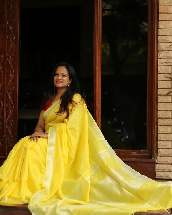 Yellow_Bhagalpuri_Cotton_Linen_Saree_For_Women