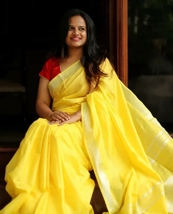 Yellow_Bhagalpuri_Cotton_Linen_Saree_For_Women