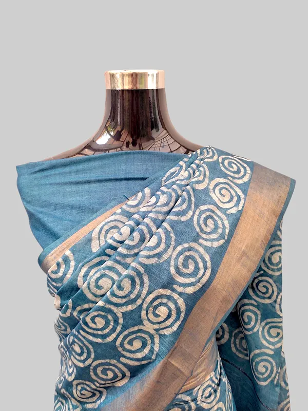 Blue_Hand_Batik_Silk_Blend_Saree_For_Women