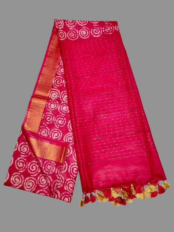 Red_Hand_Batik_Silk_Blend_Saree_For_Women