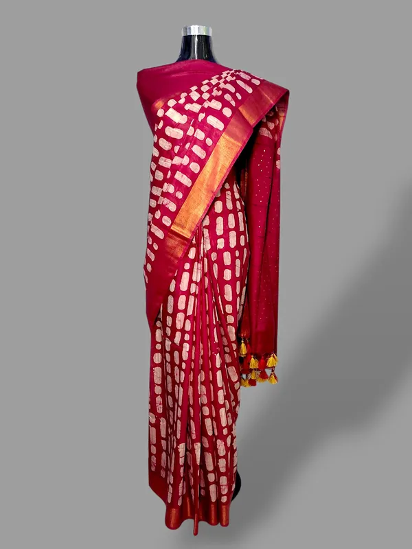 Maroon_Hand_Batik_Cotton_Silk_Saree_For_Women