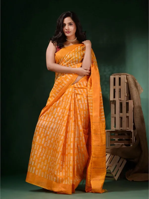 Yellow_Hand_Batik_Silk_Blend_Saree_For_Women