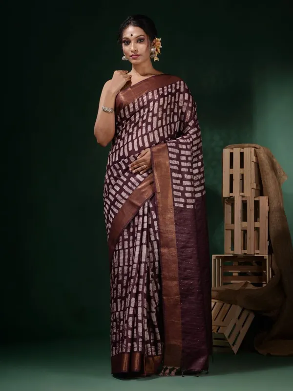 Brown_Hand_Batik_Silk_Blend_Saree_For_Women