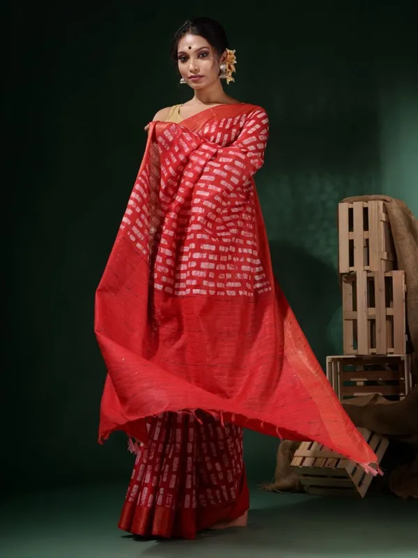 Red_Hand_Batik_Silk_Blend_Saree_For_Women