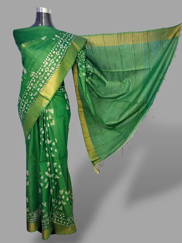 Green_Hand_Batik_Silk_Blend_Saree_For_Women