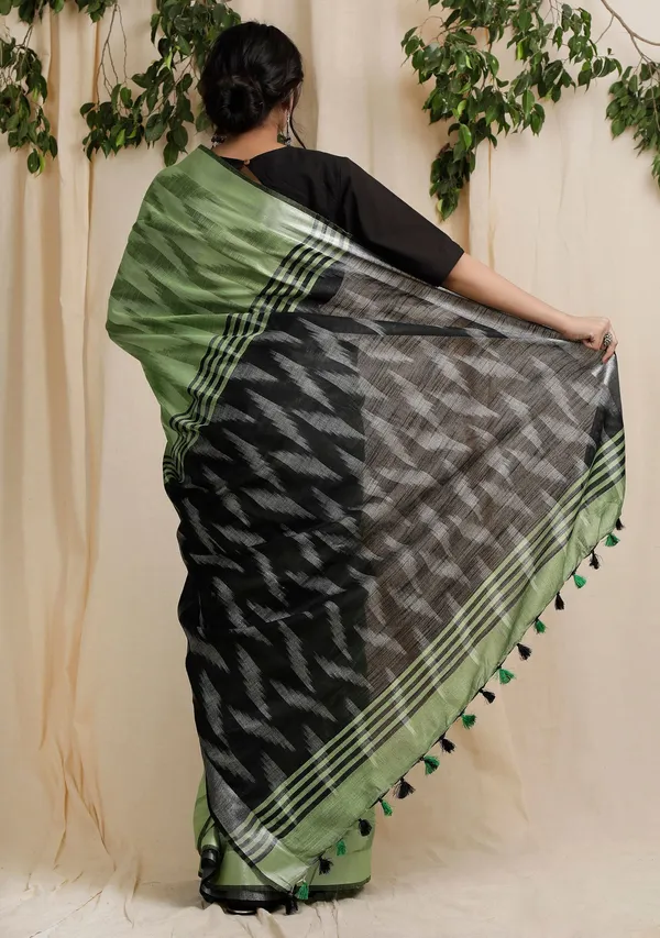 Multicolor_Bhagalpuri_Cotton_Blend_Saree_For_Women