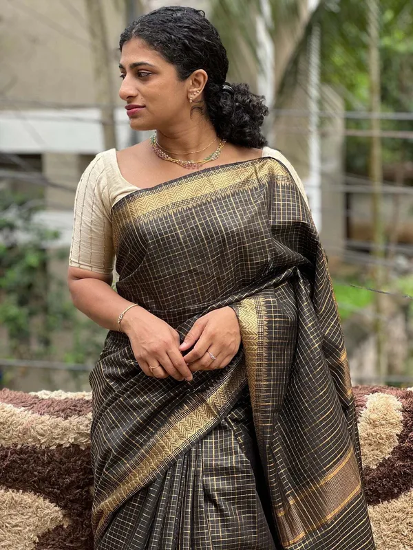Black_Bhagalpuri_Cotton_Silk_Saree_For_Women