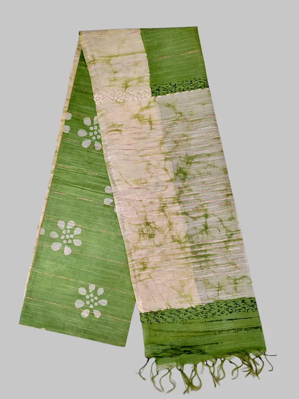 Green_Hand_Batik_Cotton_Silk_Saree_with_Running_Blouse_–_Artisan_Made_in_Bhagalpur_by_Hatha_Karagha