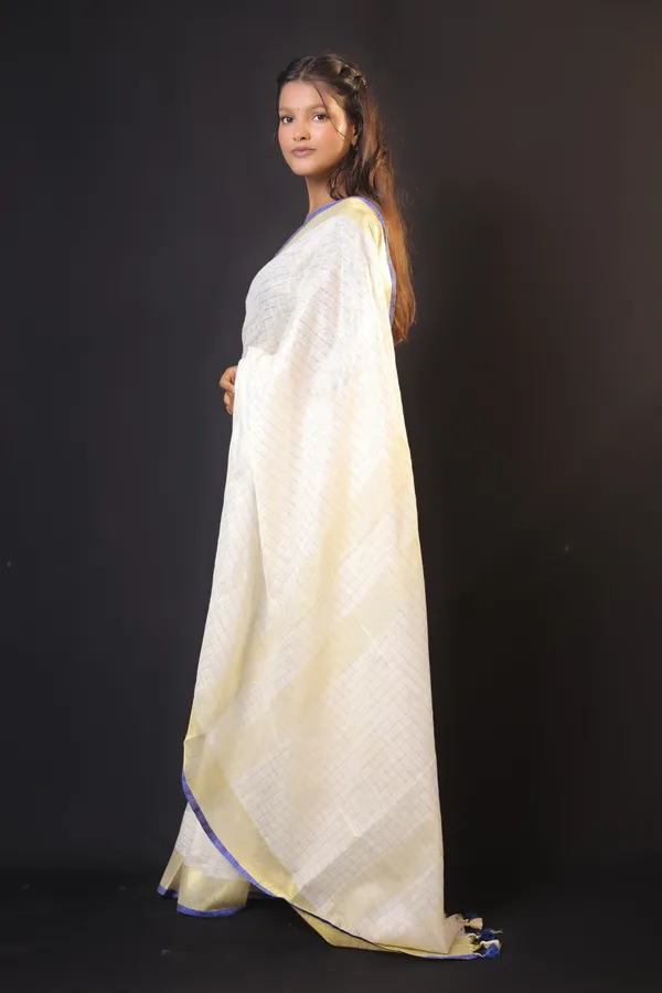 Off-White_Linen_Blend_Saree_with_Golden-Blue_Border_|_Handwoven_Bhagalpuri_Festive_Saree_–_Hatha_Karagha