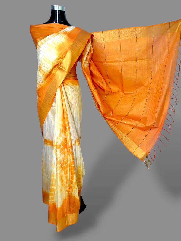 Orange_Handcaafted_Colorblock_Cotton_Silk_Blend_Saree_with_Running_Blouse_Piece_–_Woven_by_Bhagalpur_Artisans_|_Hatha_Karagha