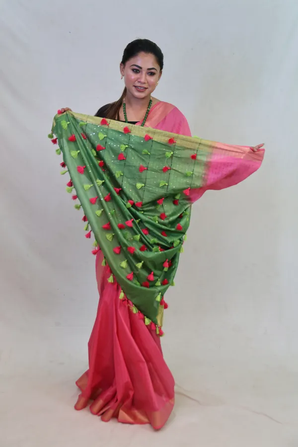 Pink-Green_Dual_Shade_Cotton_Silk_Saree_|_Bhagalpuri_Saree_with_Handcrafted_Pallu_–_Hatha_Karagha