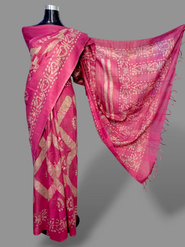 Pink_Hand_Batik_Printed_Bamboo_Silk_Blend_Saree_with_Running_Blouse_Piece_by_Hatha_Karagha
