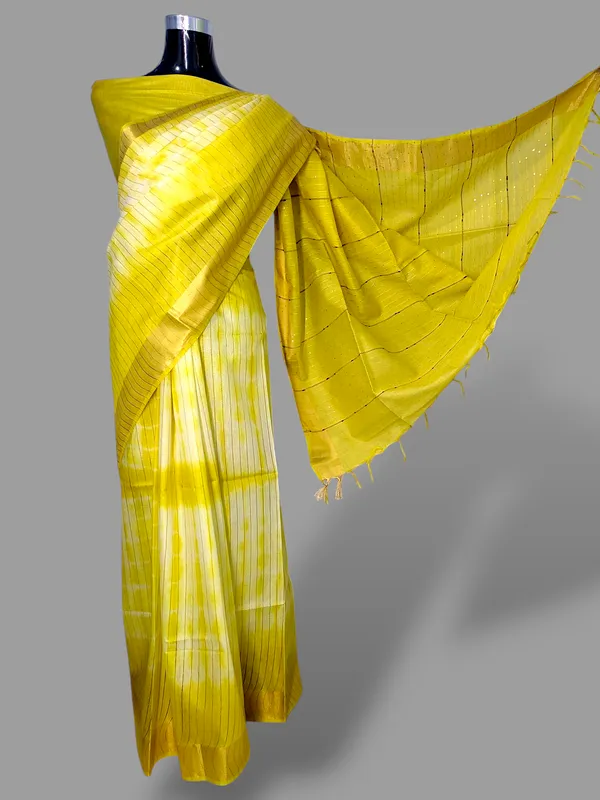 Yellow_Handcaafted_Colorblock_Cotton_Silk_Blend_Saree_with_Running_Blouse_Piece_–_Woven_by_Bhagalpur_Artisans_|_Hatha_Karagha