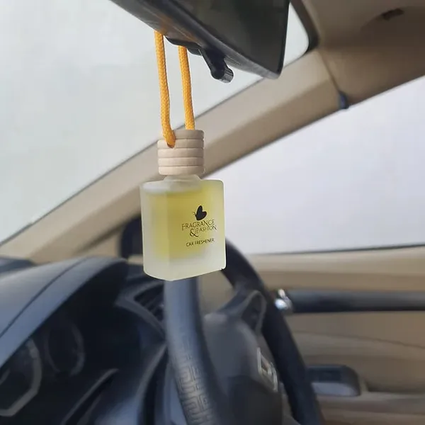 Jasmine_Car_Hanging_Air_Freshener_Of_10Ml