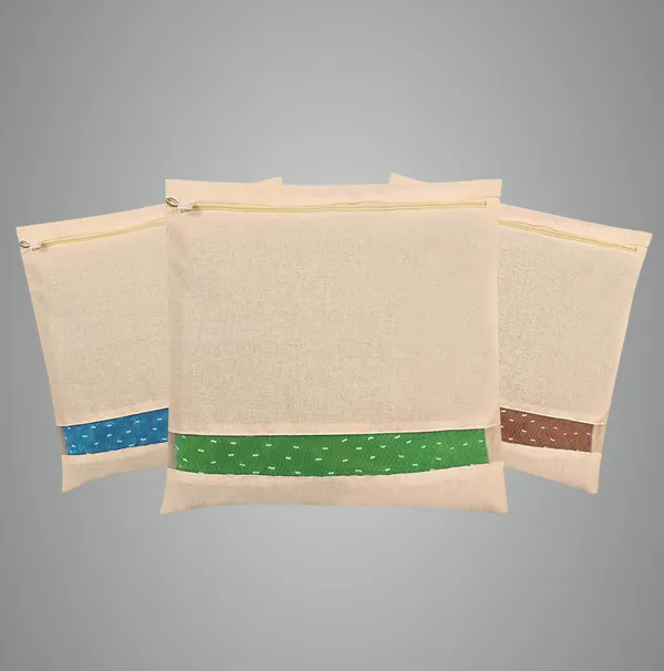 Beige_Cotton_Zip_Saree_Covers_(42L_X_36W_X_5H_Cm)