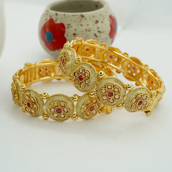 Golden_Zinc_And_Alloy_Premium_And_Elegant_Cz_Stones_Design_Bangle_For_Women