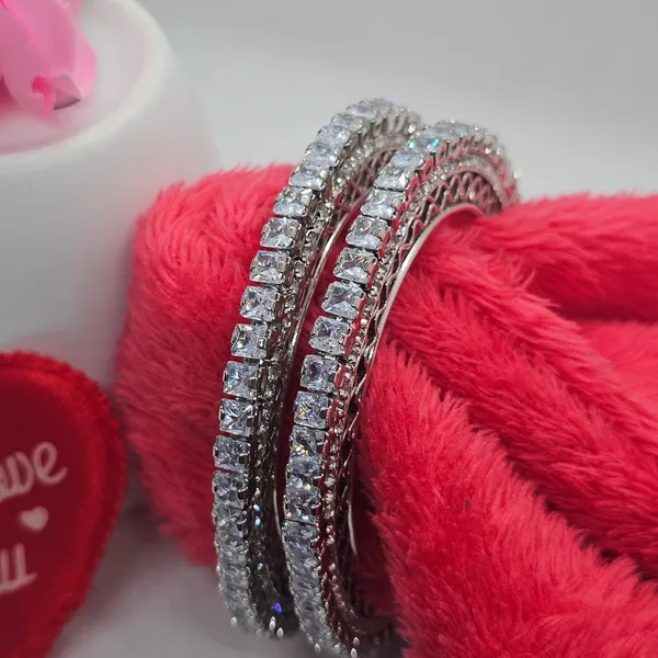 Rhodium_Finish_Crystal_Bangles_Set
